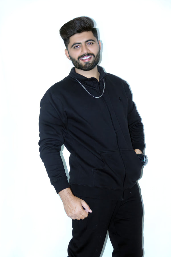 BLACK COLLAR TRACK SUIT